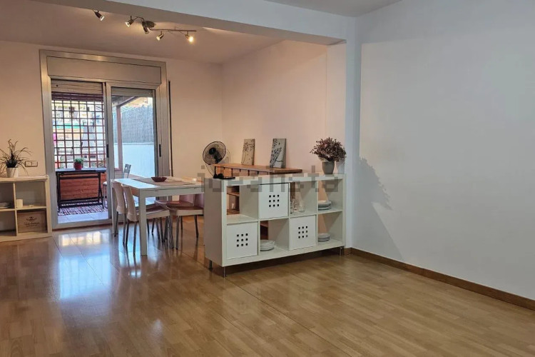 Piso en Barrio Escoles