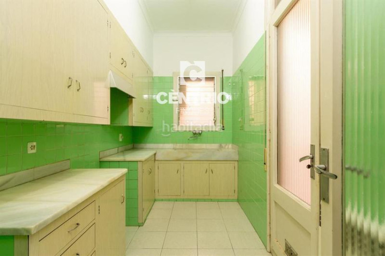 Casa adosada  en venta . en Can Palet Terrassa