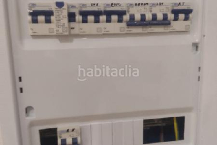 Planta baja  a estrenar!!! en Ca n'Anglada Terrassa