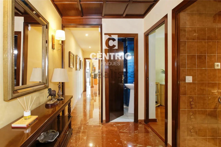Piso en calle de Galileu