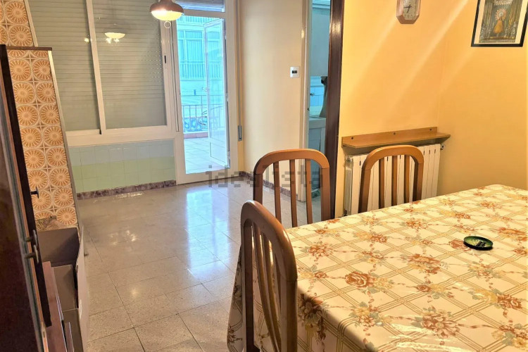 Chalet adosado en calle de Lleida