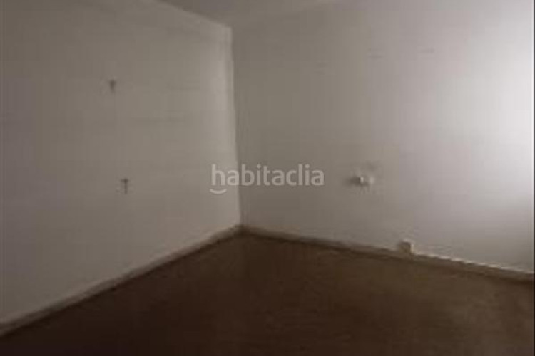 Piso gran piso, 4 habitaciones, genial ubicación en Terrassa