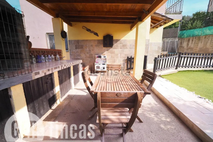 Chalet en calle Ballester