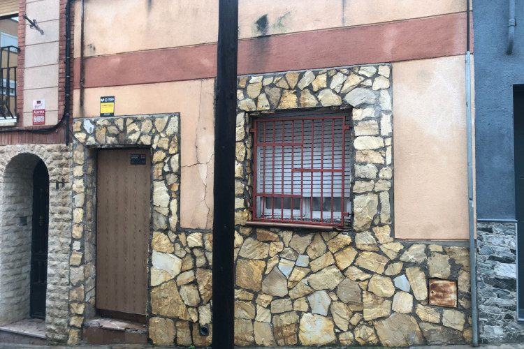 Carrer u010Fu00C1vila, La Maurina