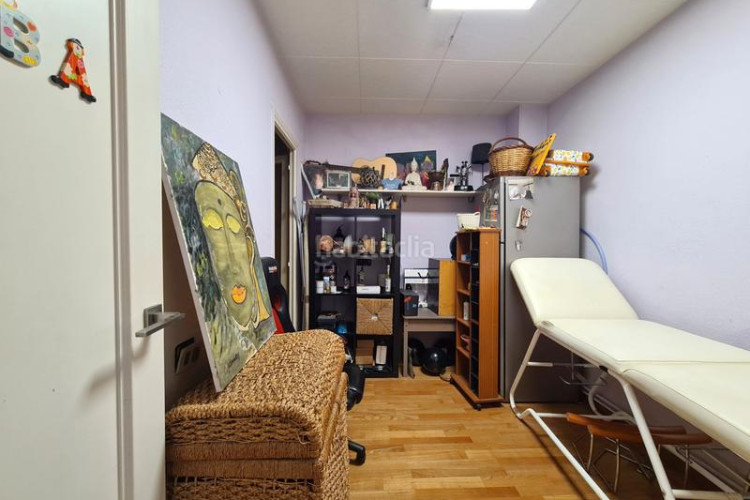 Piso con terraza y trastero en Les Arenes - La Grípia - Can Montllor Terrassa