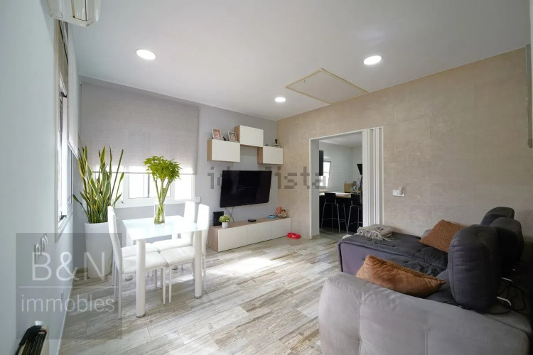 Casa independiente en Barrio Les Martines
