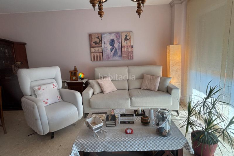 Dúplex impecable duplex en el corazón de pere parres a dos minutos del centro con parquing incluido en Terrassa
