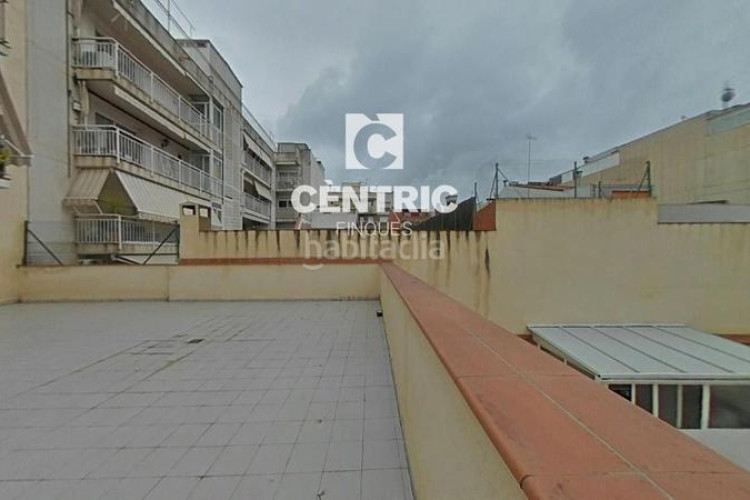 Piso  de una habitación con ascensor ideal inversión pequeña! en Terrassa