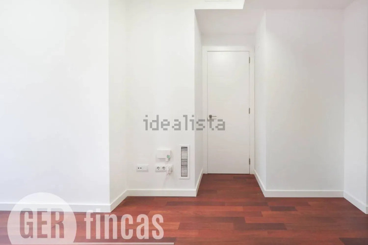 Piso en calle de Menéndez y Pelayo