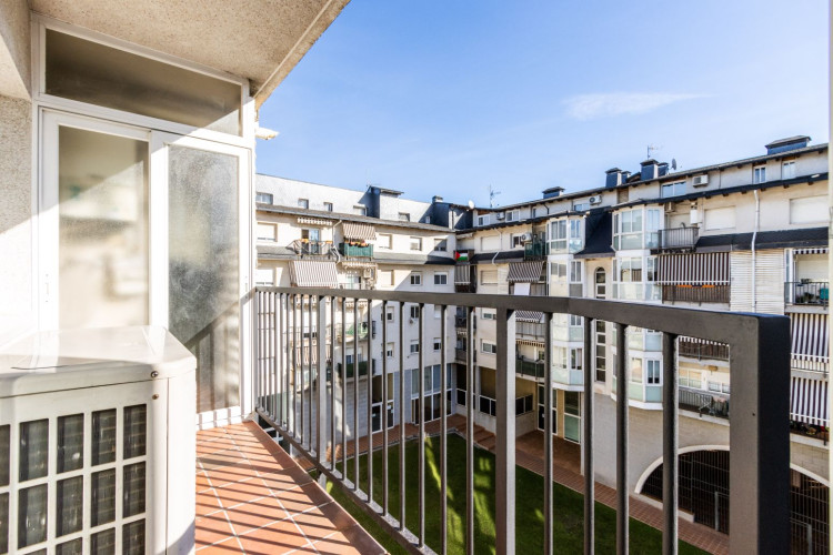 Terrassa - CL CARRASCO I FORMIGUERA,DE, Roc Blanc