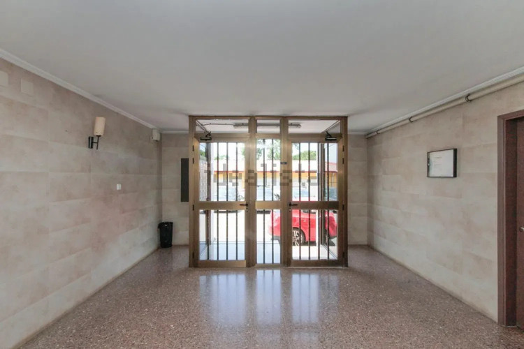 Piso en calle de Romania