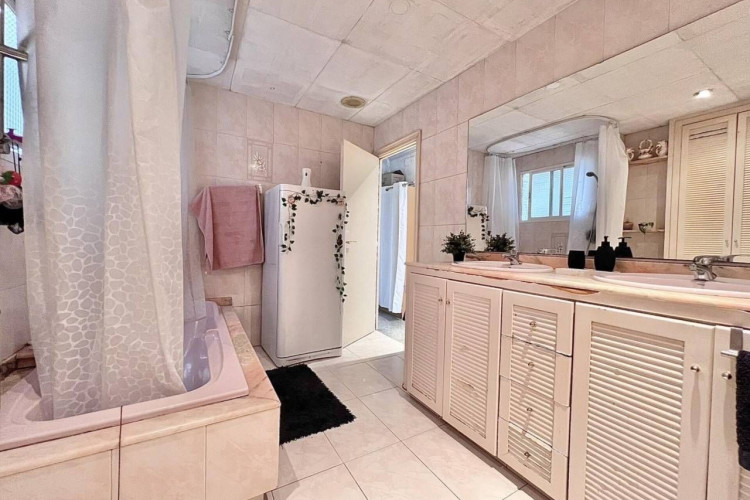 Edison, La Cogullada