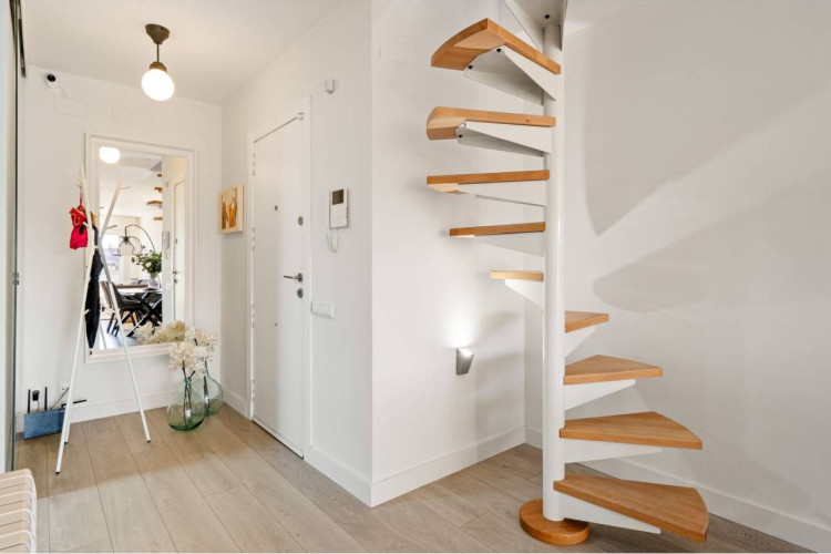 Castellar, Les Arenes - La Gru00EDpia  Can Montllor