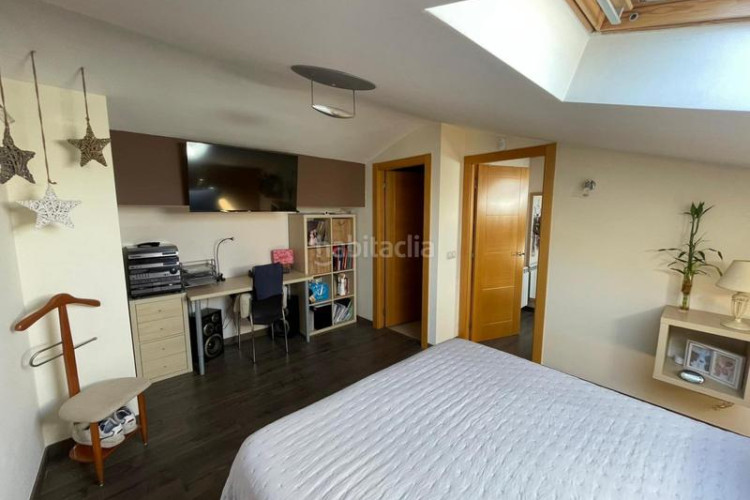 Dúplex duplex en perecte estat en venda a . en Sant Pere Nord Terrassa