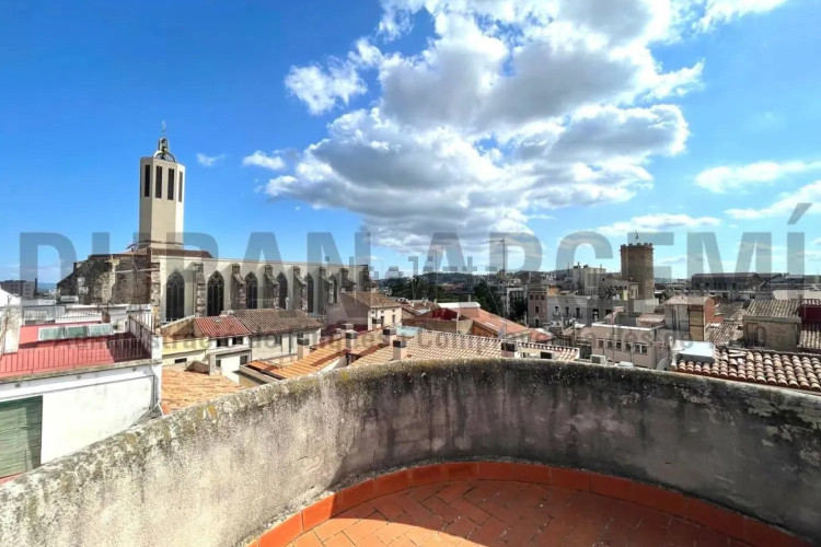 Dúplex en calle de la Palla