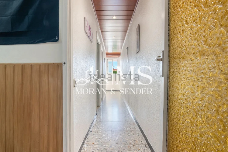 Piso en calle de Sant Damià, 204