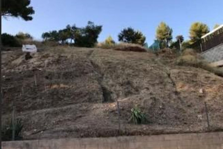 Terrassa - Carrer PARIS, Les Fonts