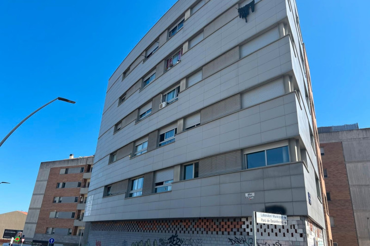 Carrer u010FAtenes, 24, Roc Blanc