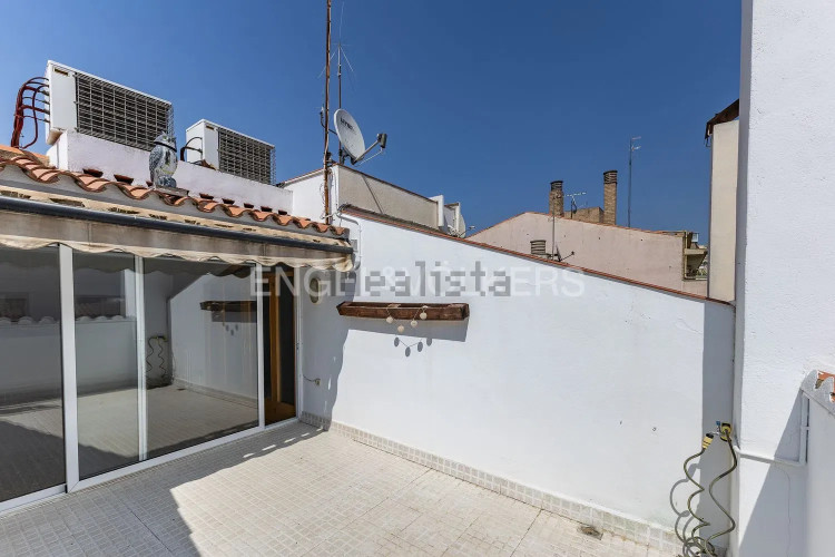 Dúplex en Barrio Centre