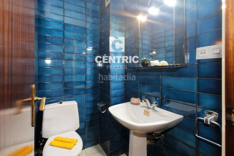 Piso  espacioso y luminoso en ca naurell con una ubicación inmejorable! en Terrassa