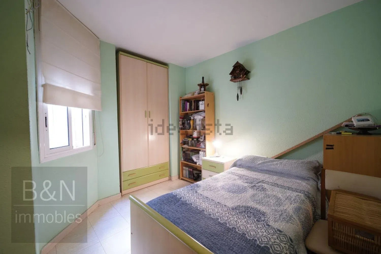 Piso en Barrio Les Arenes