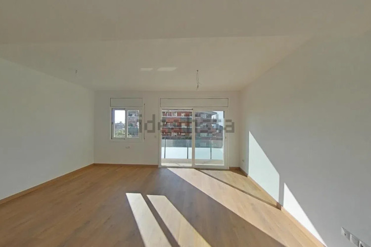 Piso en avenida de l'Abat Marcet