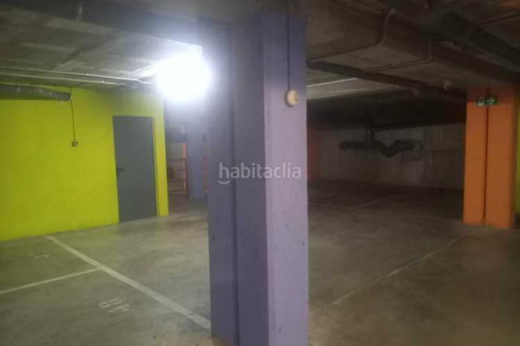 Casa magnífica casa en venta en calle alcoi en Zona Esportiva Terrassa