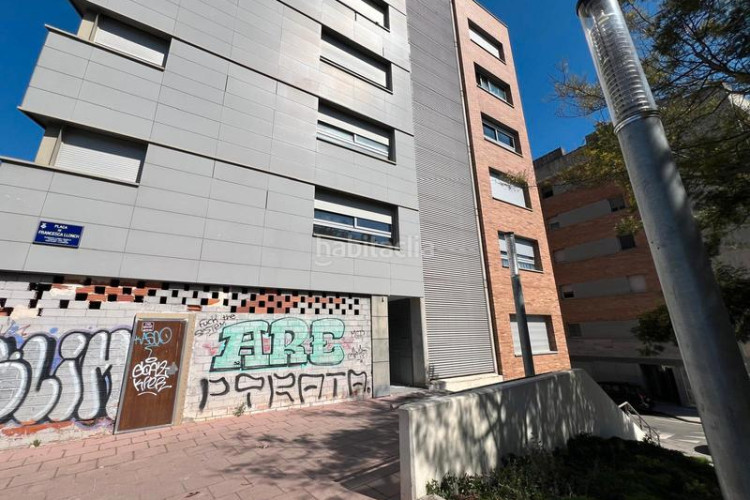 Piso en carrer datenes 24 piso en venta en Roc Blanc Terrassa