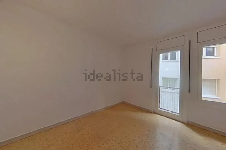 Piso en avenida del Vallès