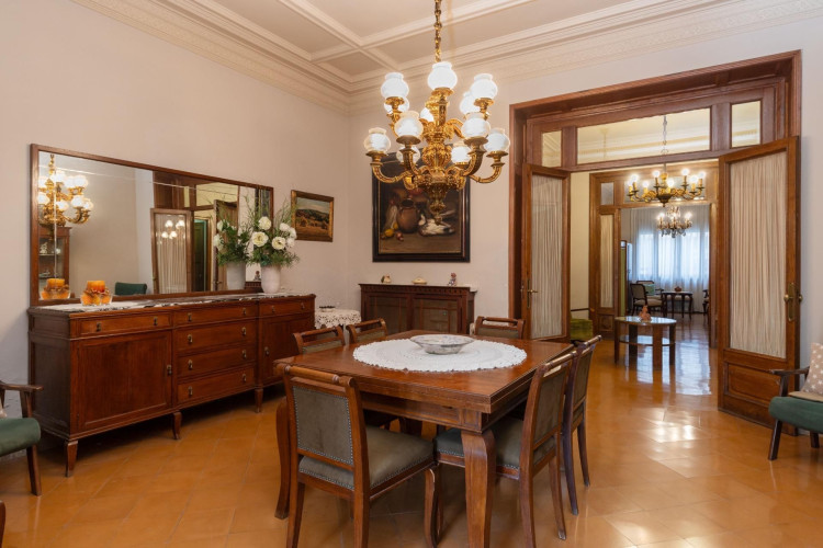 Calle de Sant Jaume, 26, Barri del Centre