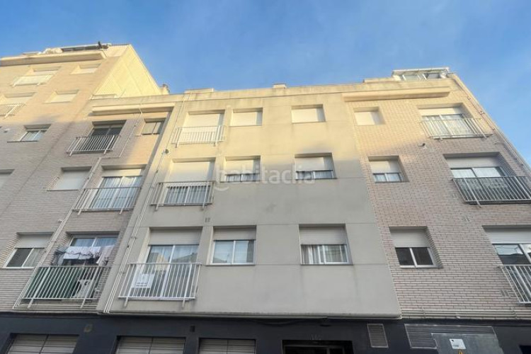 Dúplex zona de Egara. dúplex de 2habs. + 2lav. + balcón + terraza + pk en Terrassa