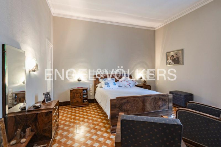 Apartamento vive en el corazón con historia, estilo y todo el confort actual en Terrassa