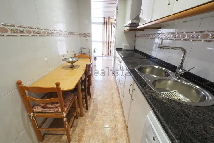 Piso en Barrio Escoles