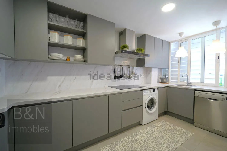 Dúplex en Barrio Zona Esportiva