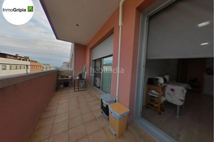 Piso  en venta en les arenescan montllorla grípia08227 en Terrassa