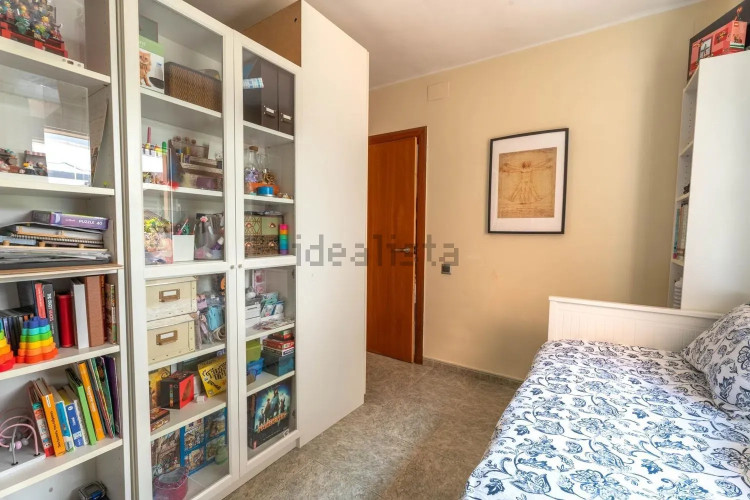 Chalet adosado en calle de Múrcia