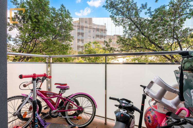 Carrer u010FEdison, La Cogullada