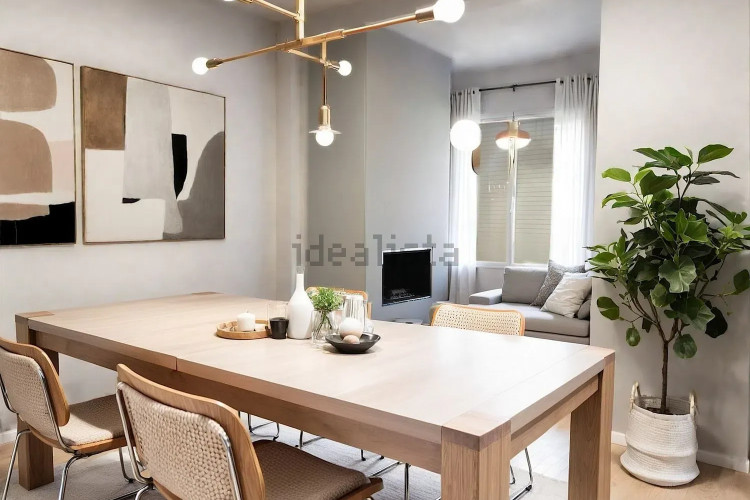 Chalet adosado en calle de Lleida