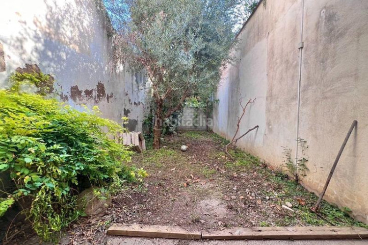 Casa junto a rambla de egara en Segle XX Terrassa