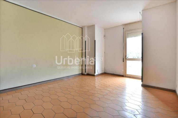 Dúplex piso con gran terraza ! en Cementiri Vell Terrassa