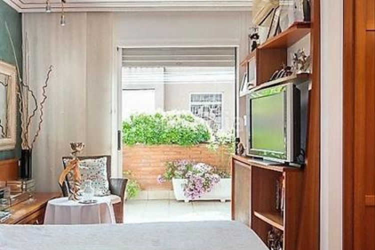 Casa gran casa cantonera en Ca n'Aurell Terrassa