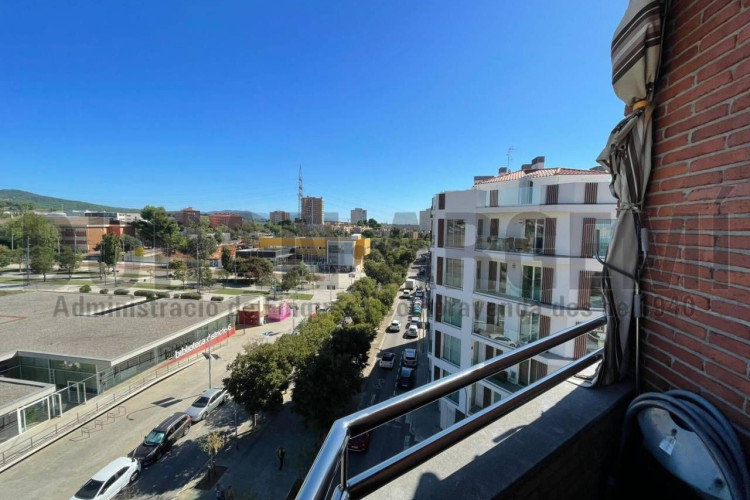 Francesc Maciu00E0, Sant Pere Nord