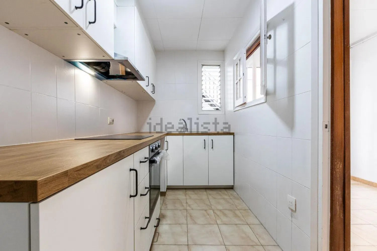 Piso en calle de la Duquessa de la Victòria