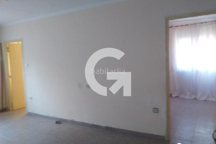 Piso oportunidad de inversión en Ca n'Anglada Terrassa