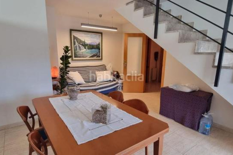 Dúplex duplex en venta en la gripia, 4 dormitorios. en Terrassa