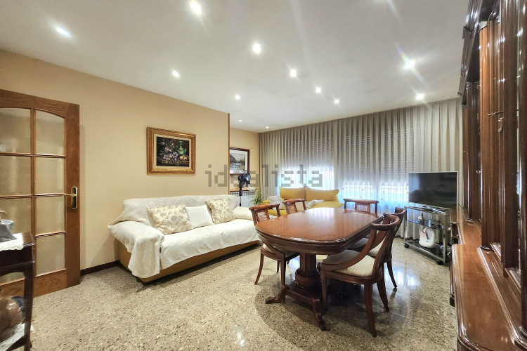Chalet adosado en Barrio La Cogullada