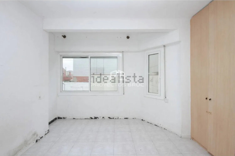 Piso en calle de Mossèn Tatcher