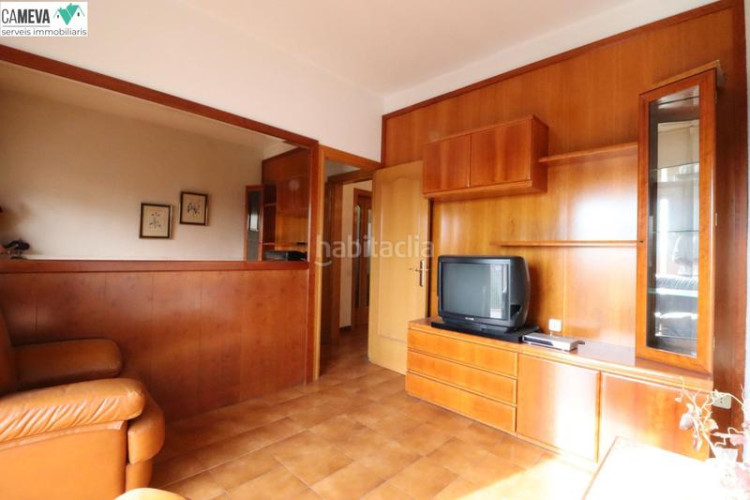 Piso 4 habitaciones y balcón en La Maurina Terrassa
