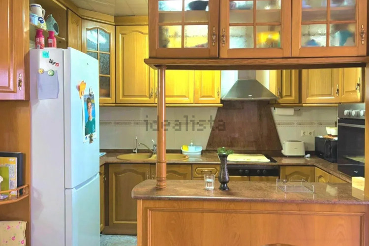 Casa independiente en calle d'Àngel Guimerà