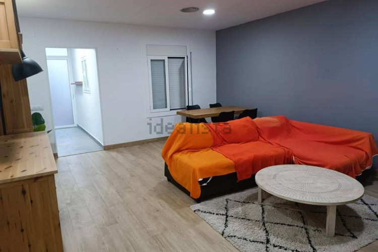 Chalet adosado en venta en carretera de Rellinars